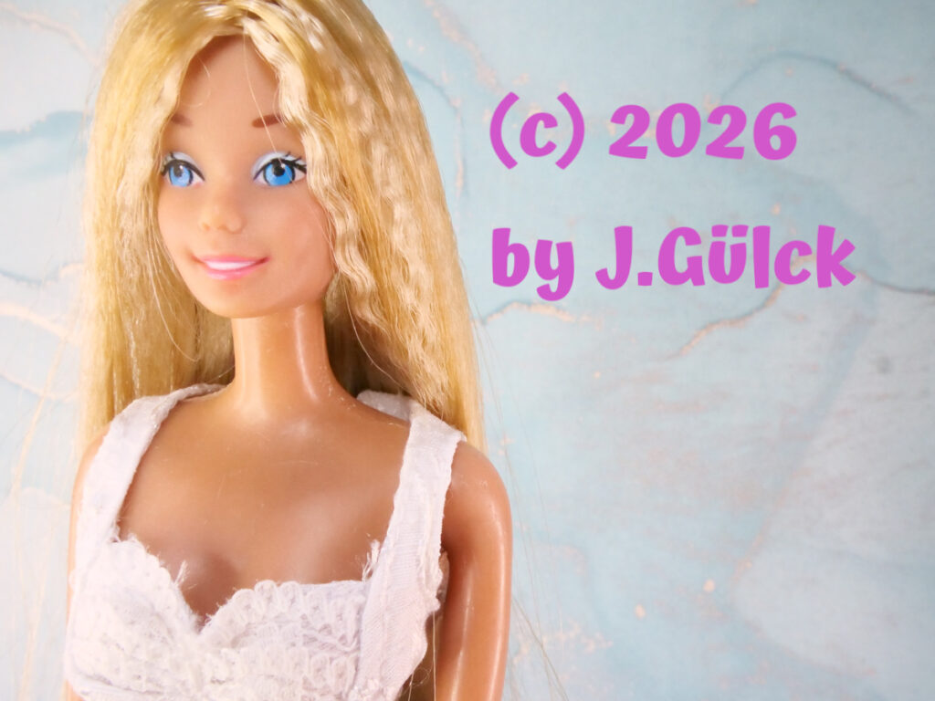 This is a close up of my Tropcial Barbie from Peru